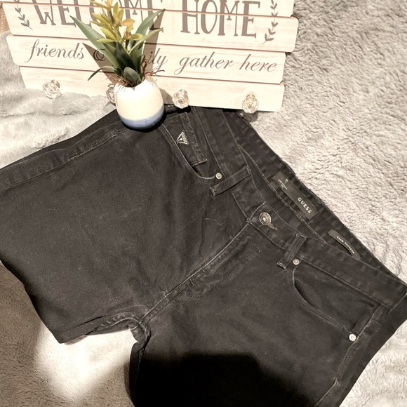 🌸2/$60🌸✨👖MENS GUESS SLIM TAPERED JEANS👖✨ - Picture 2 of 11